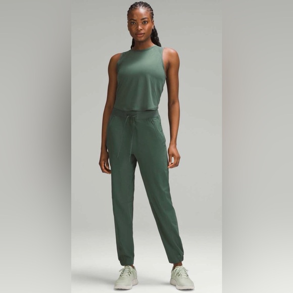 lululemon athletica Pants - Lululemon License to Train High-Rise Pant Dark Forest Green Size 4 Zip Pockets